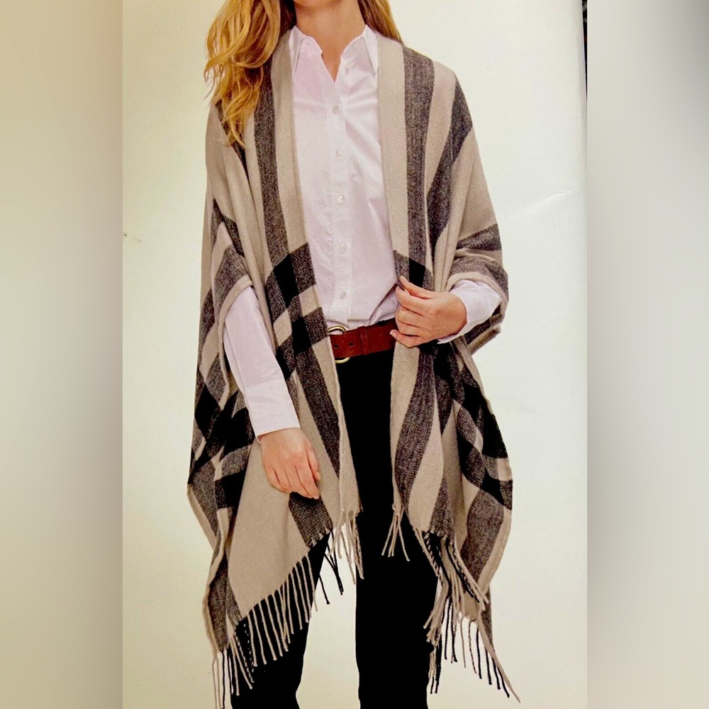 Banana Republic Cashmere Blend Wrap, Fringe Detail, OS, NWT